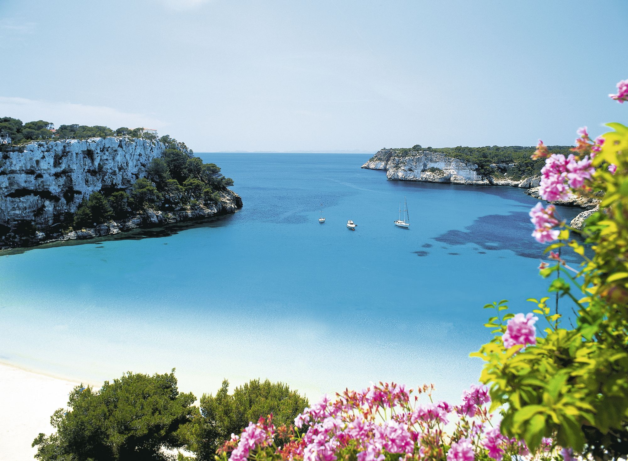 travel to menorca from uk