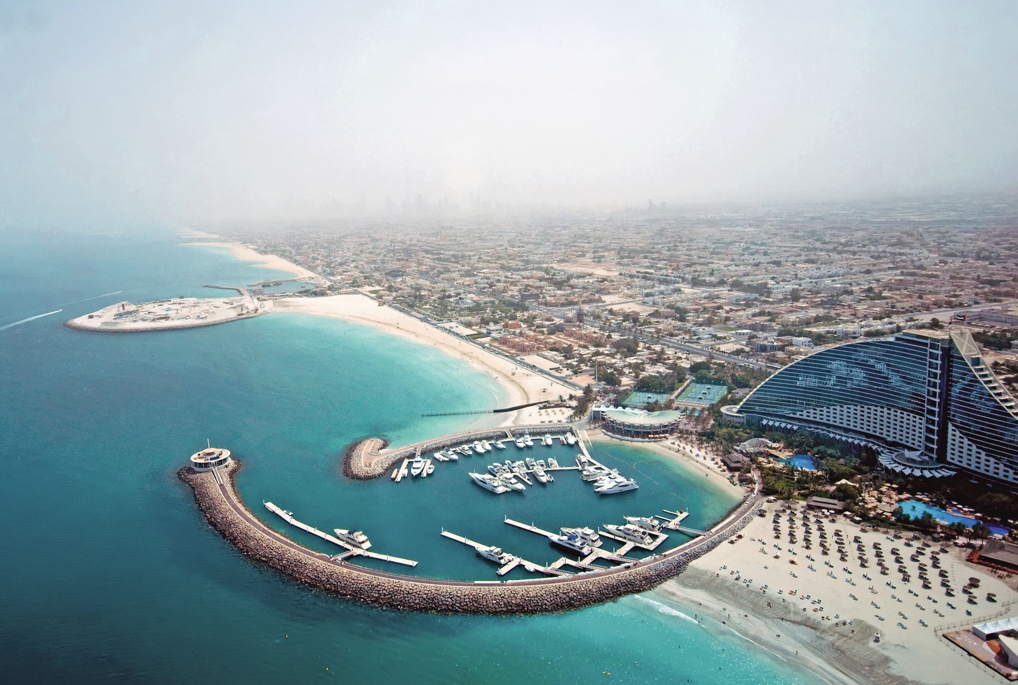 When is the best time to visit Dubai | FirstChoice.co.uk